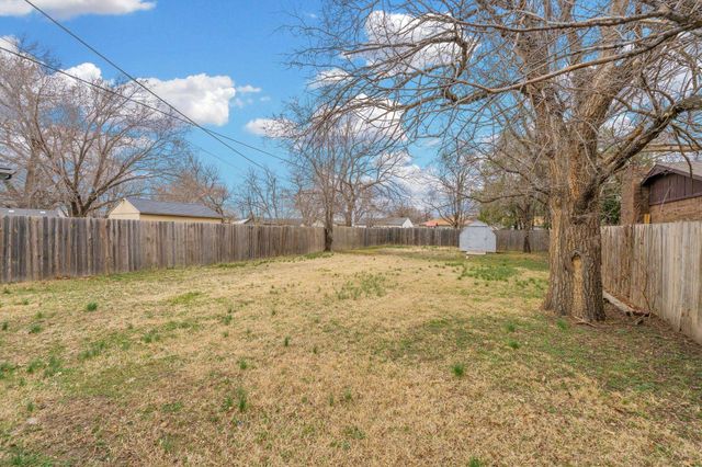 3128 W University Ave, Wichita, KS 67213