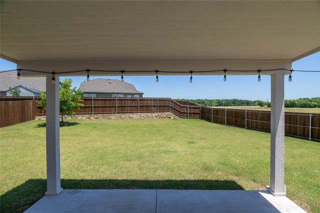 820 Forestdale Court, Haslet, TX 76052