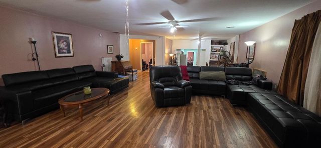 4285 BOEINGSHIRE DR, Memphis, TN 38116