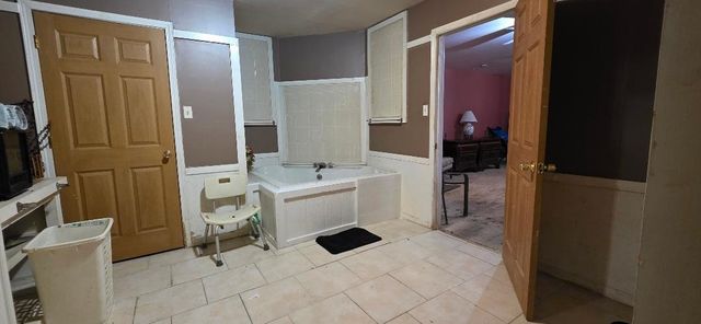 4285 BOEINGSHIRE DR, Memphis, TN 38116