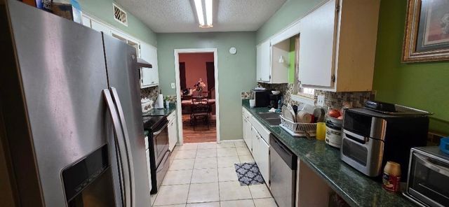 4285 BOEINGSHIRE DR, Memphis, TN 38116