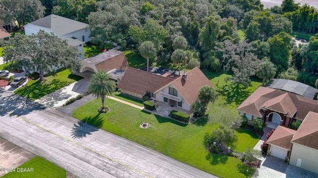 52 Taxiway Lindy Loop, Port Orange, FL 32128