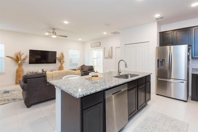 31088 JAZZ LEAF PLACE, San Antonio, FL 33576