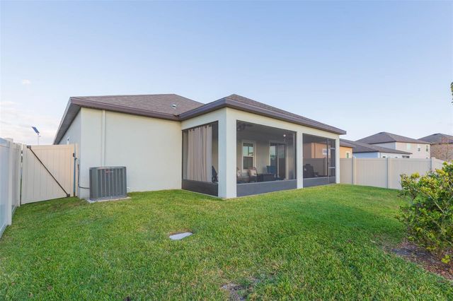 31088 JAZZ LEAF PLACE, San Antonio, FL 33576