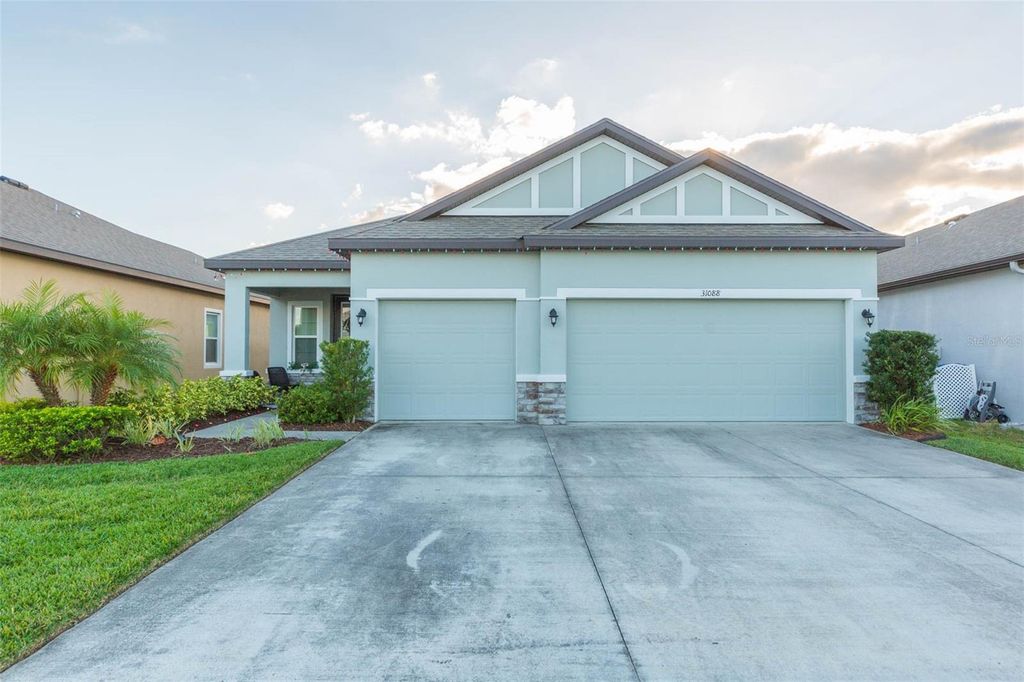 31088 JAZZ LEAF PLACE, San Antonio, FL 33576