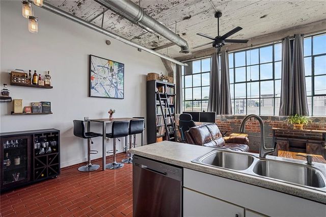 881 Memorial Drive SE 310, Atlanta, GA 30316