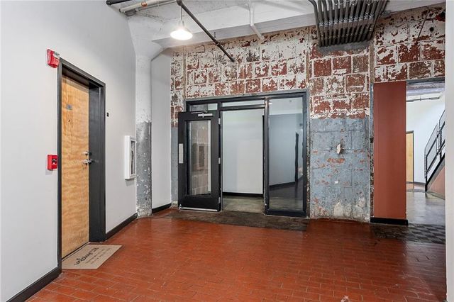881 Memorial Drive SE 310, Atlanta, GA 30316
