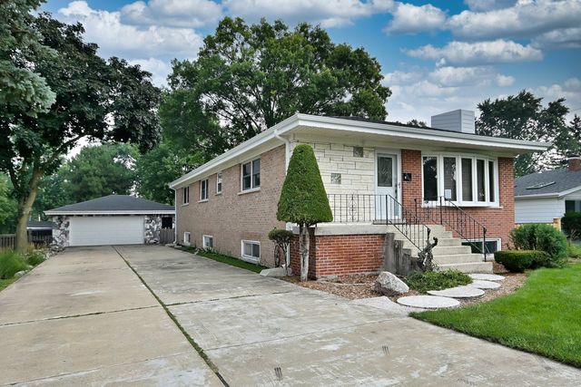 564 W Harrison Road, Lombard, IL 60148