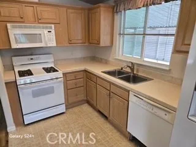 195 Tierra Rejada 29, Simi Valley, CA 93065