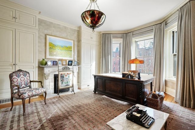 381 Beacon Street, Boston, MA 02116