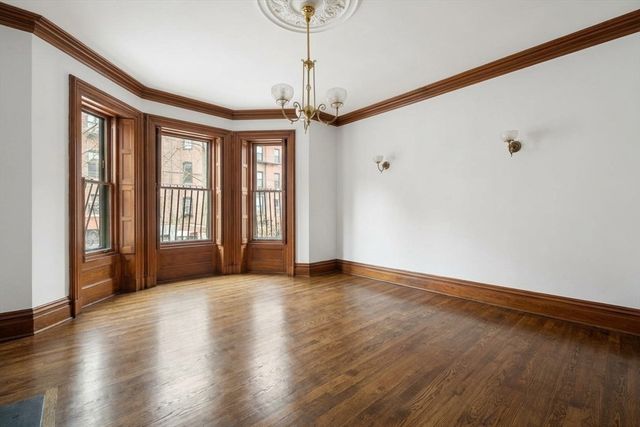 381 Beacon Street, Boston, MA 02116