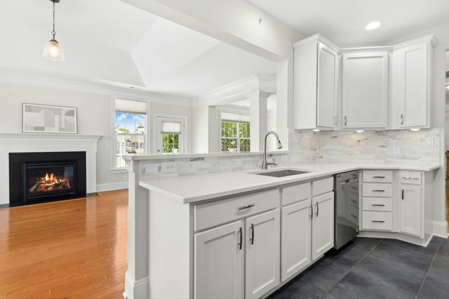 9211 Calabria Drive 205, Raleigh, NC 27617