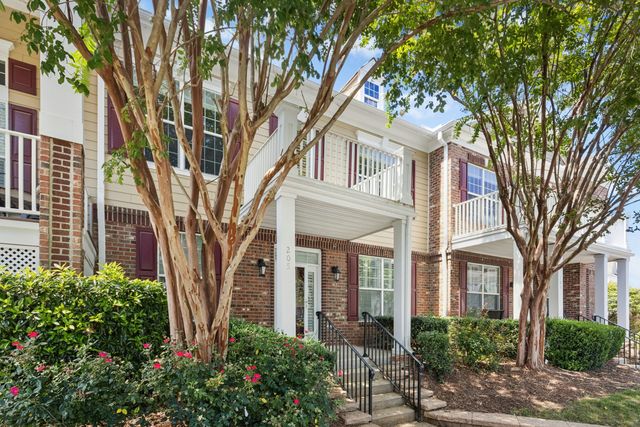 9211 Calabria Drive 205, Raleigh, NC 27617