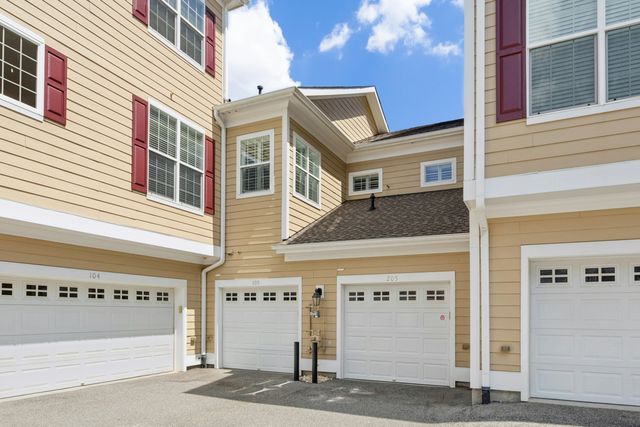 9211 Calabria Drive 205, Raleigh, NC 27617