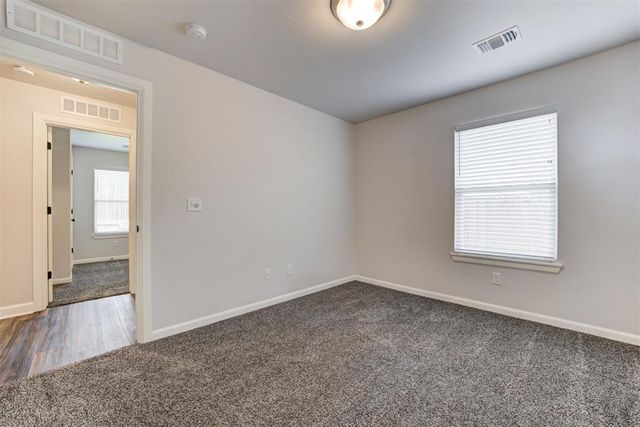 2721 Gulliver Street, Norman, OK 73069