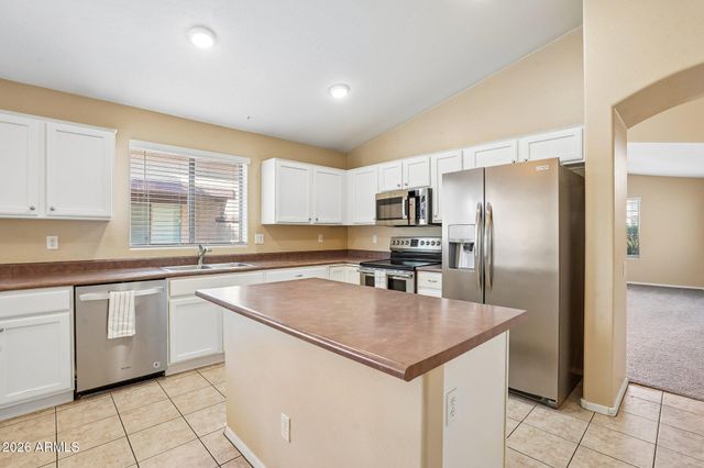6100 S FOUR PEAKS Place, Chandler, AZ 85249