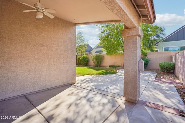 6100 S FOUR PEAKS Place, Chandler, AZ 85249