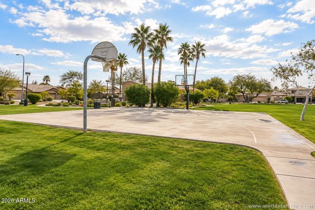 6100 S FOUR PEAKS Place, Chandler, AZ 85249