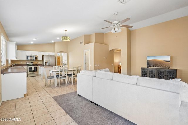 6100 S FOUR PEAKS Place, Chandler, AZ 85249