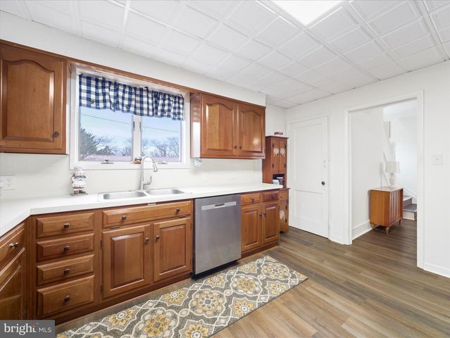 480 FALLING SPRING RD, Chambersburg, PA 17202