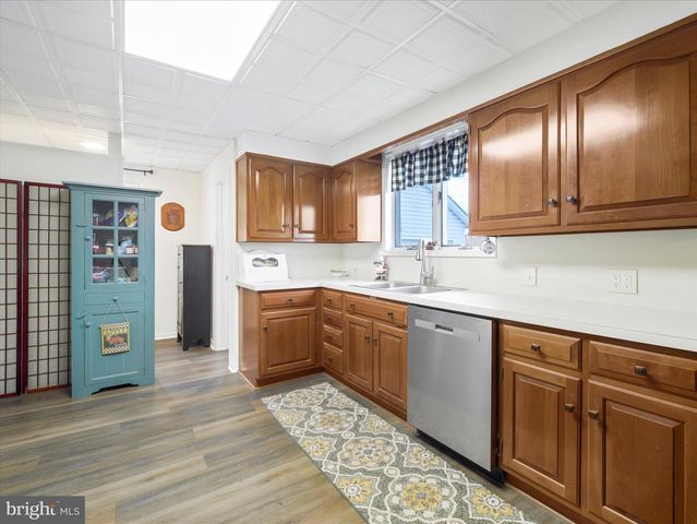 480 FALLING SPRING RD, Chambersburg, PA 17202