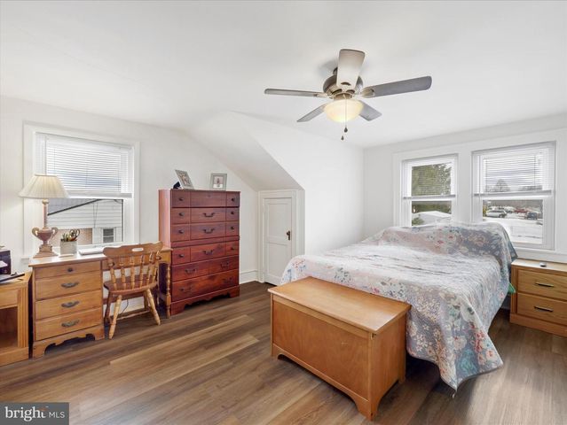 480 FALLING SPRING RD, Chambersburg, PA 17202