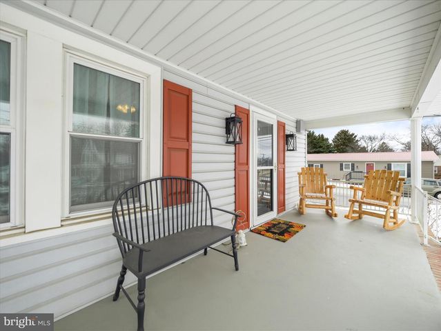 480 FALLING SPRING RD, Chambersburg, PA 17202