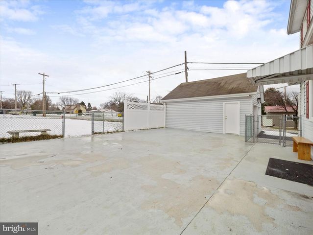 480 FALLING SPRING RD, Chambersburg, PA 17202