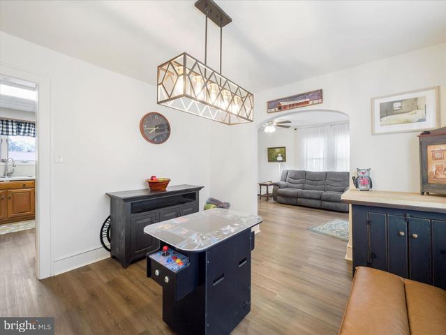 480 FALLING SPRING RD, Chambersburg, PA 17202