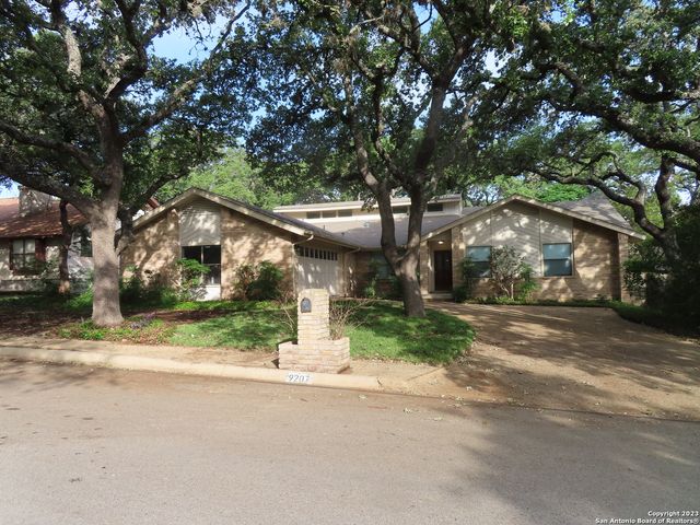 9207 Lasater St., San Antonio, TX 78254