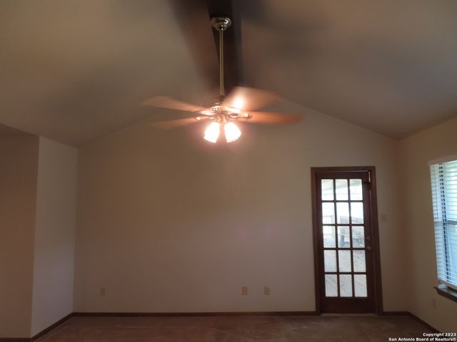 9207 Lasater St., San Antonio, TX 78254