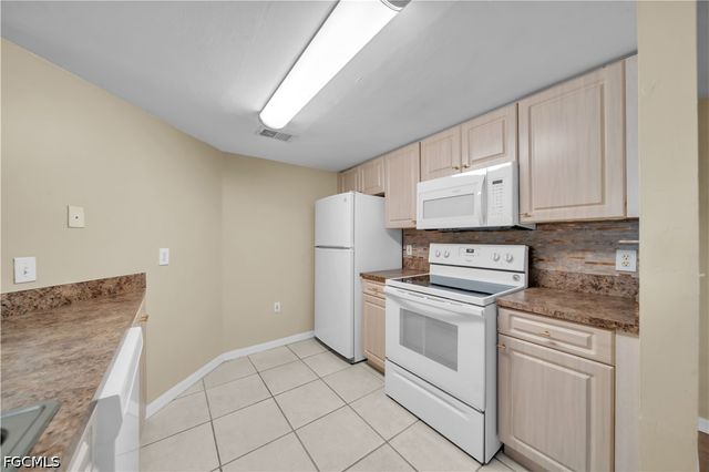 1767 Four Mile Cove PKWY 826, Cape Coral, FL 33990