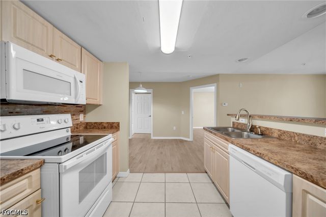 1767 Four Mile Cove PKWY 826, Cape Coral, FL 33990