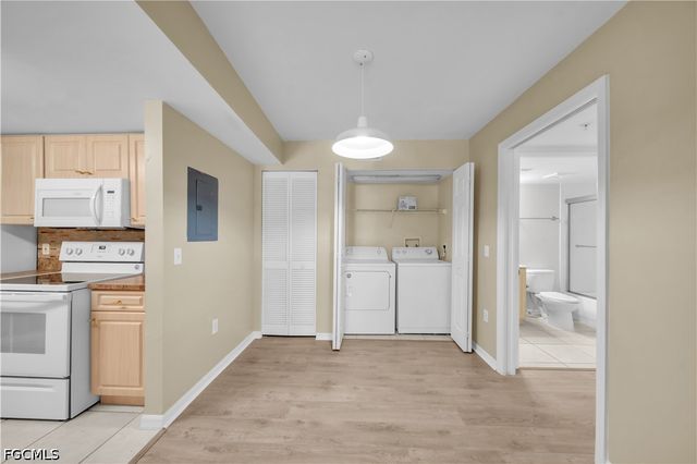 1767 Four Mile Cove PKWY 826, Cape Coral, FL 33990