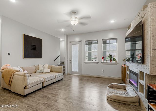 472 Vin Benicarlo Place, El Paso, TX 79912