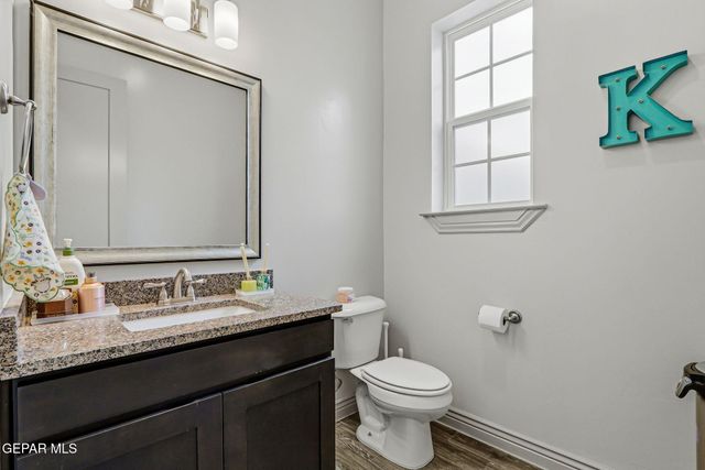 472 Vin Benicarlo Place, El Paso, TX 79912