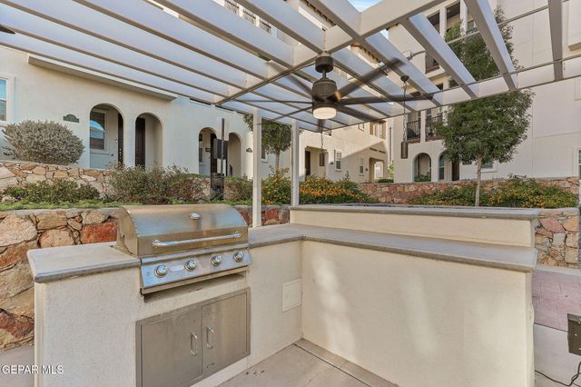472 Vin Benicarlo Place, El Paso, TX 79912