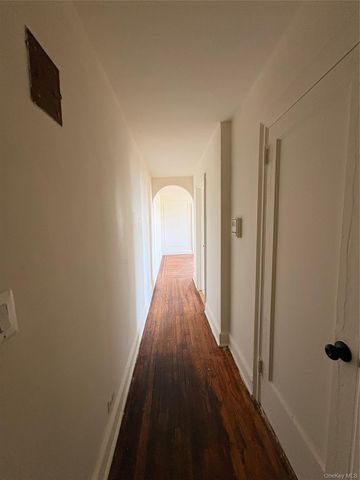 30 Locust Hill Avenue 7L, Yonkers, NY 10701