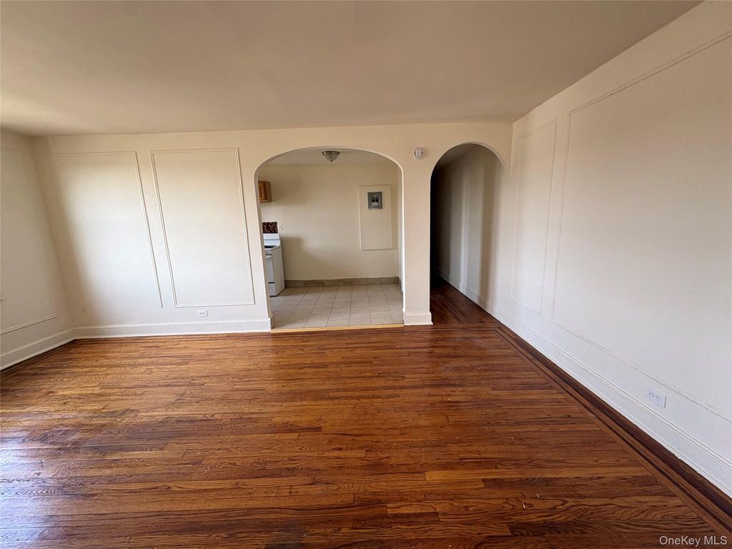 30 Locust Hill Avenue 7L, Yonkers, NY 10701