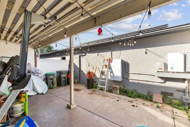 1437 Sycamore, Tustin, CA 92780