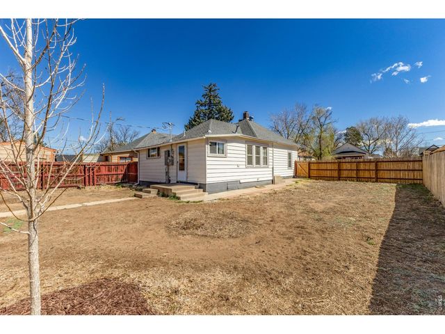 229 Mckinley Ave, Fort Lupton, CO 80621