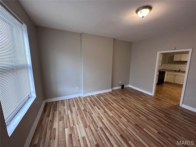 3829 S Compton Avenue, St Louis, MO 63118