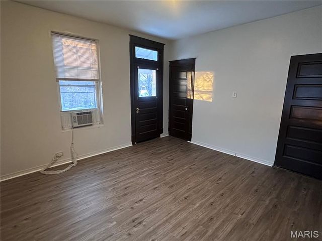 3829 S Compton Avenue, St Louis, MO 63118