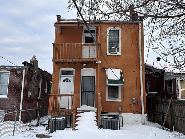 3829 S Compton Avenue, St Louis, MO 63118