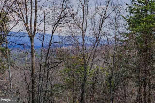 642 PADDYS RUN RD, Star Tannery, VA 22654