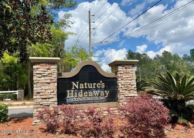 6111 MAGGIES Circle 107, Jacksonville, FL 32244