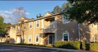 6111 MAGGIES Circle 107, Jacksonville, FL 32244
