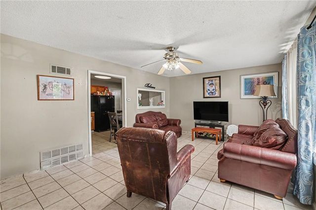 4522 Walker Avenue, Kansas City, KS 66102