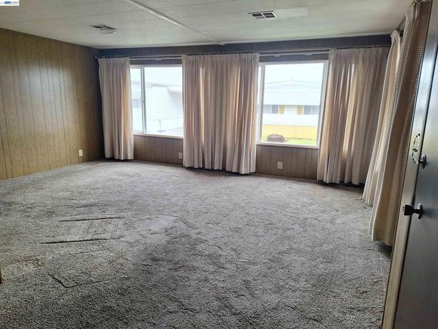 356 Santa Paula, San Leandro, CA 94579