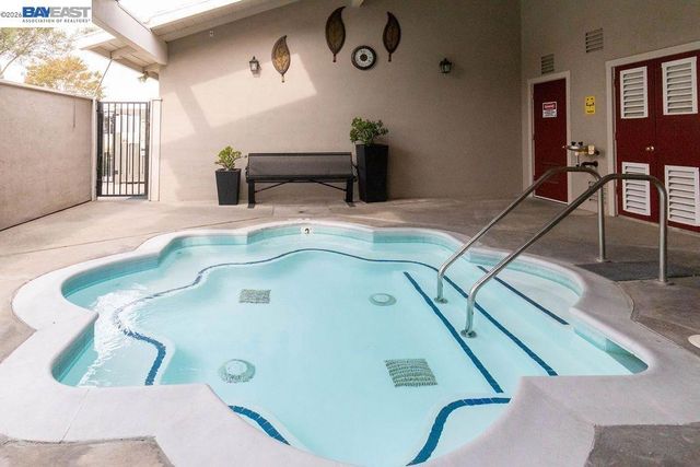 356 Santa Paula, San Leandro, CA 94579